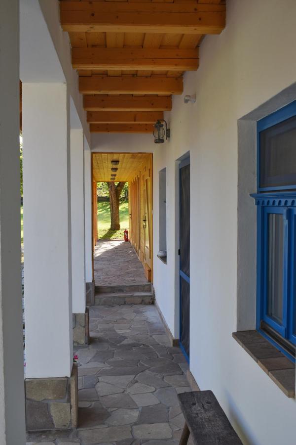 Csenduelo Vendeghaz Apartment Noszvaj Exterior foto
